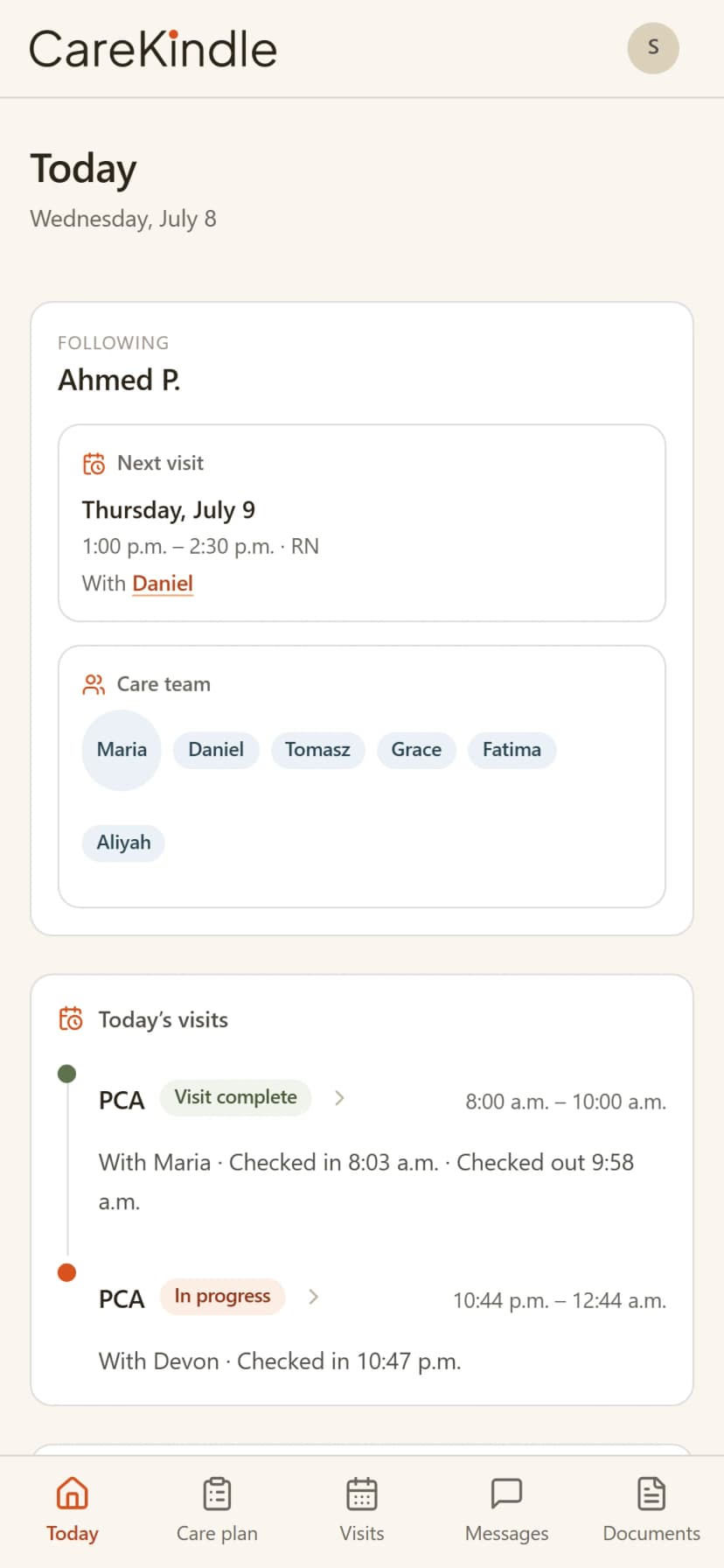 The CareKindle app’s view-only family window showing visit history and care updates for a client